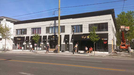 bâtiment commercial